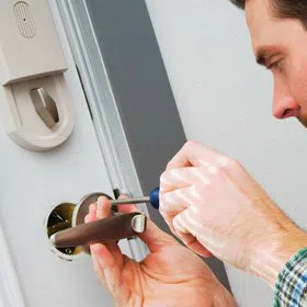 Neighborhood Locksmith Store Independence, MO 816-227-1011 - door-unlock